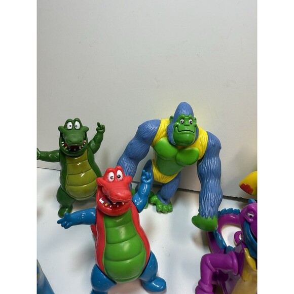 Rainforest Cafe PVC Lot Of 13 Posable Animal Figures - Picture 5 of 7